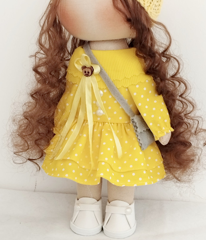 💛عروسک روسی دخترانه30سانتی سرچرخشی مدل پیراهن زرد خالدار💛(ارسال رایگان)