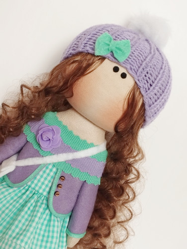 عروسک روسی دخترانه ۳۰ سانتی سرچرخشی مدل پیراهن سبز