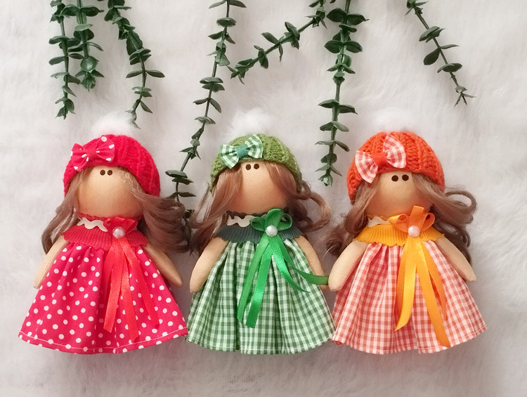 💚🧡❤️عروسک روسی آویزی 16سانتی بهارک(ارسال رایگان)🩷🩵💜